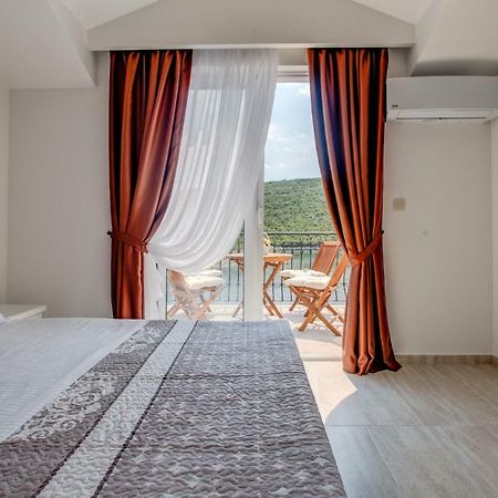 Villa SAN Apartments Teodo Esterno foto